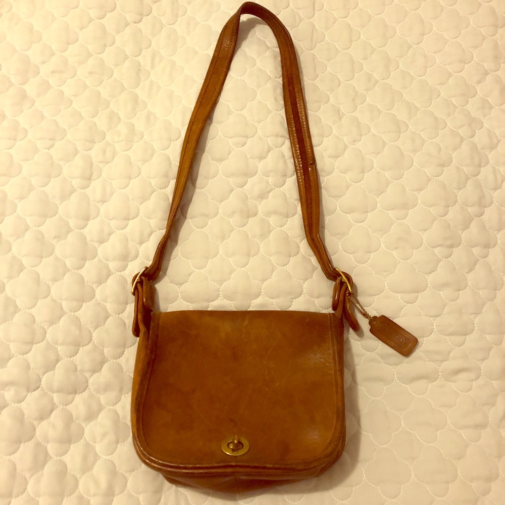 Vintage 70s Coach Brown Leather Shoulder Bag